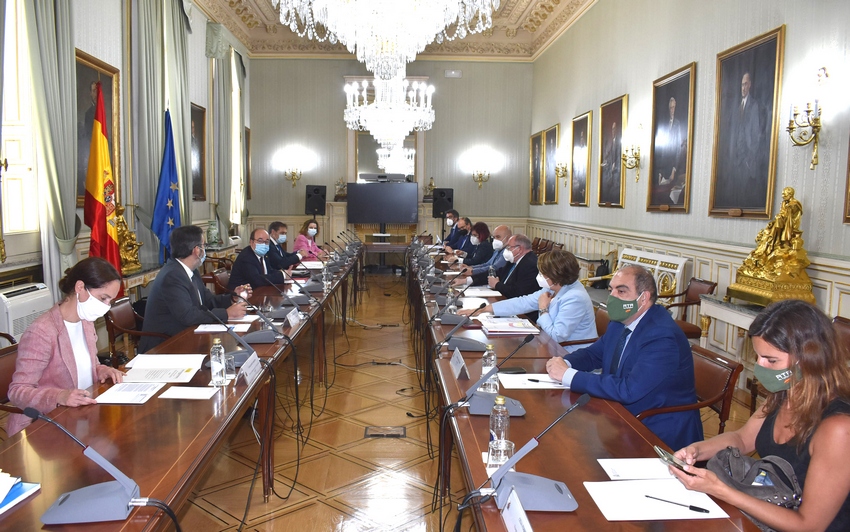 El Ministerio de Política Territorial y Función Pública renueva con Cámara de España su compromiso para reducir cargas administrativas 