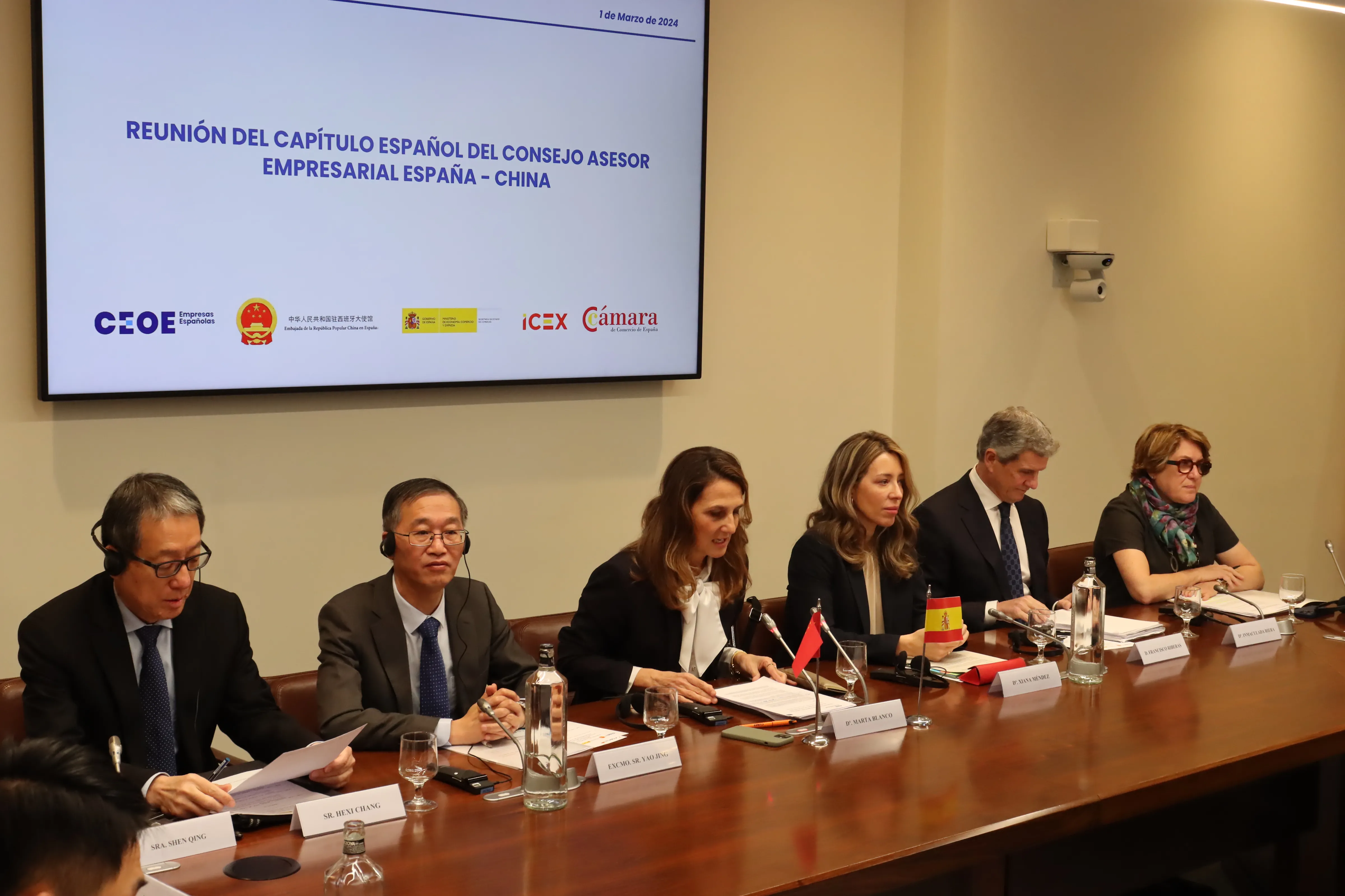 Inmaculada Riera participa en la reunión de empresas españolas del Consejo Asesor Empresarial España- China con el embajador de China en España 